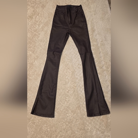 Pretty Little Thing Chocolate Coated Denim Split Hem Flares - Picture 5 of 7